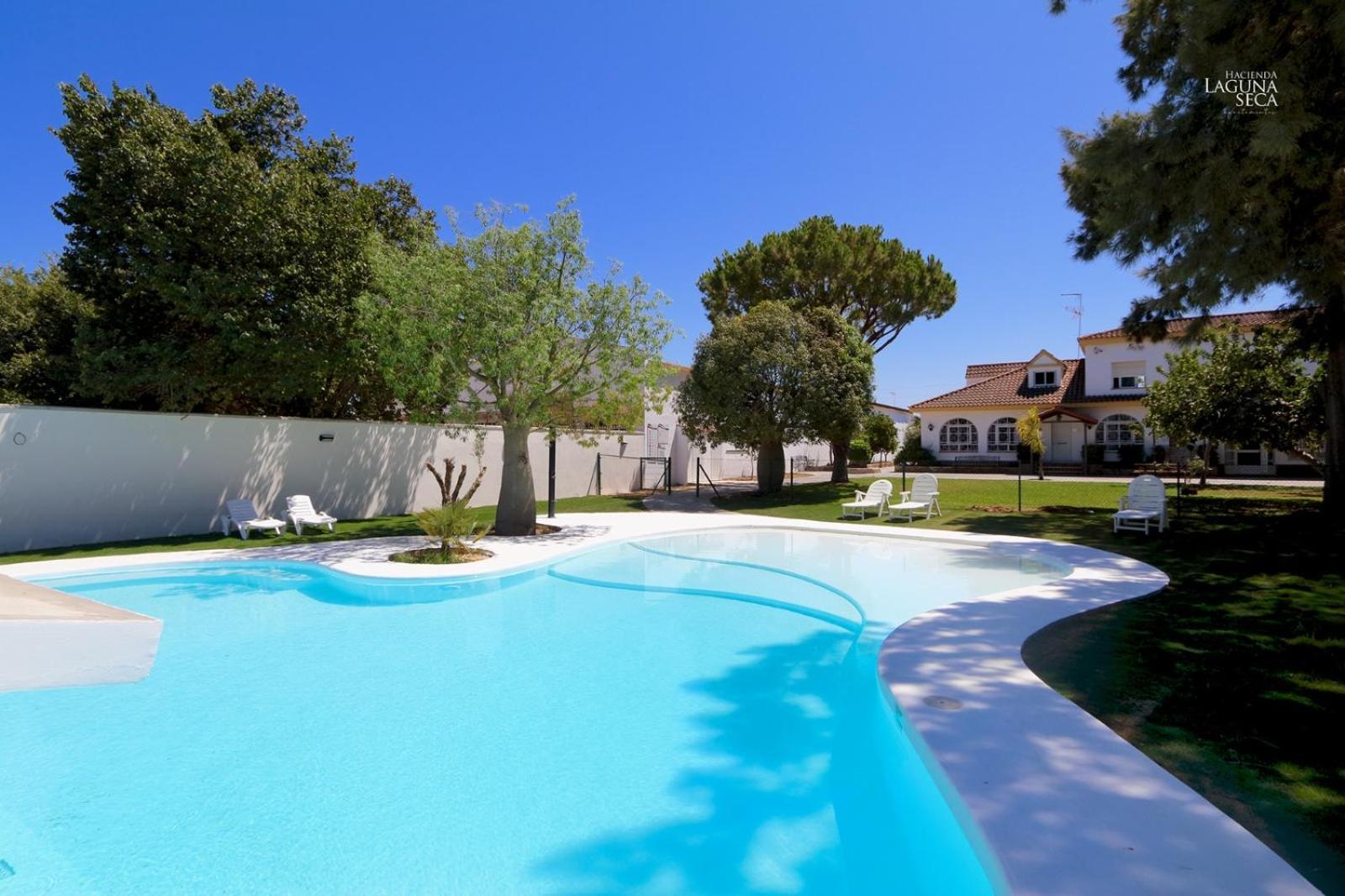 Hacienda Laguna Seca - Apart. Lavanda Chiclana de la Frontera Ngoại thất bức ảnh